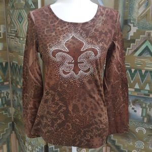 2/$12🌴 M by Amour brown long sleeve tee shirt